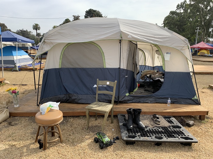 tent of homeless veteran